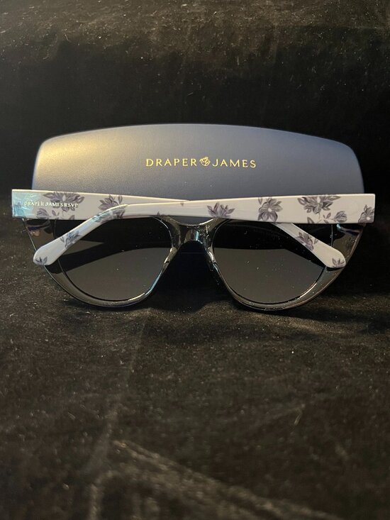 Draper James main image 2